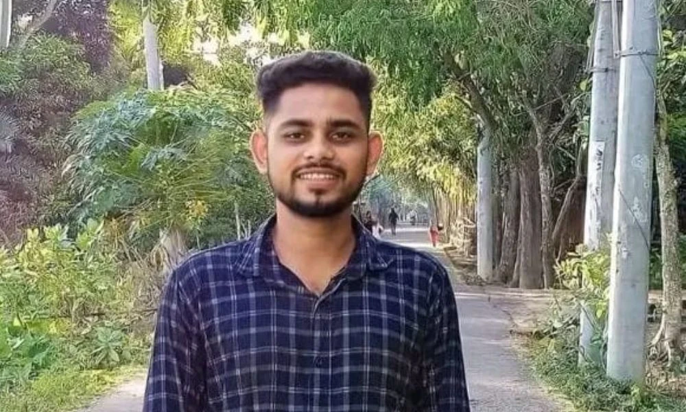 কাঠালিয়ায় মাদাকাসক্ত ছেলেকে হত্যা করে পুলিশের কাছে আত্মসমর্পণ পিতার