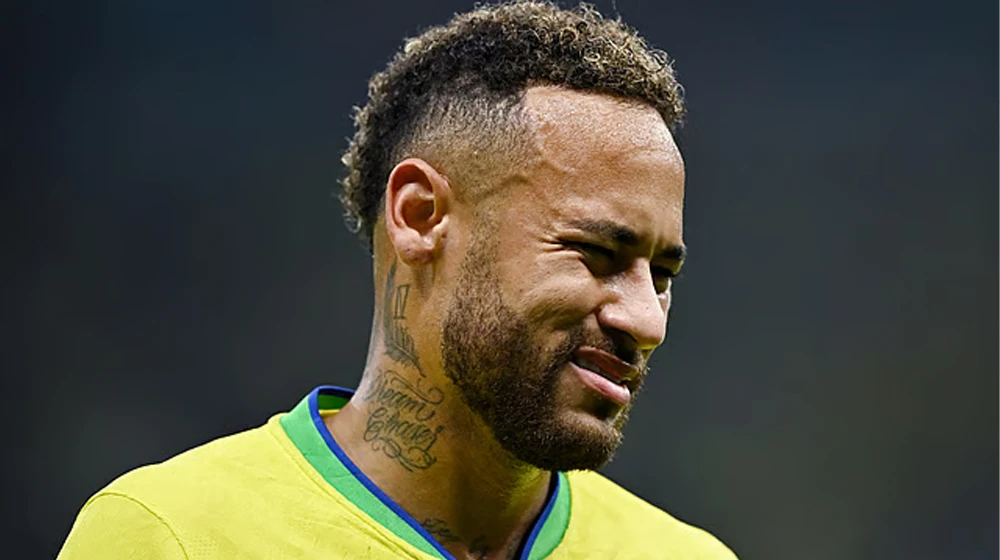 অবসরের কথা জানিয়ে দিলেন নেইমার