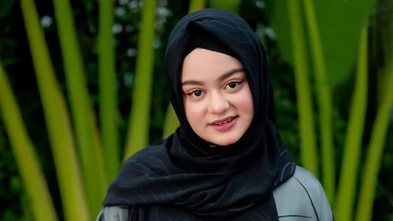 বিয়ে করেছেন অভিনেত্রী সিমরিন লুবাবা