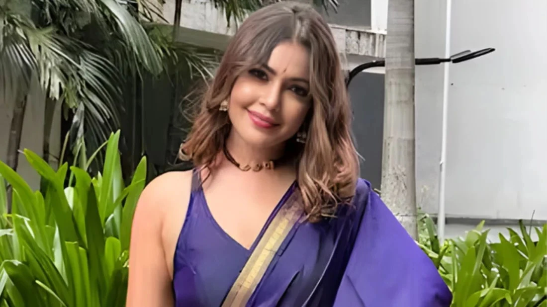 তামিল অভিনেত্রীর রহস্যজনক মৃত্যু