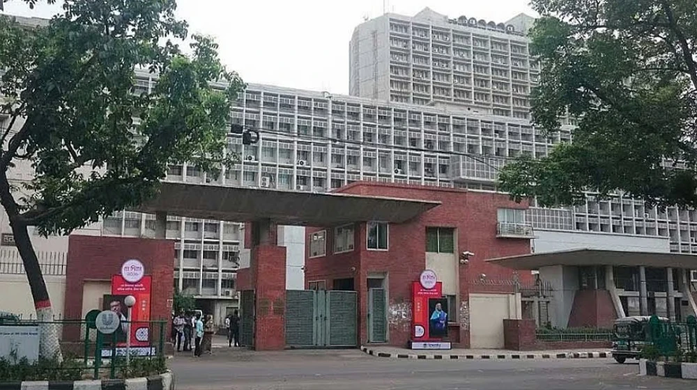 কর্মস্থল বদল ছয় অতিরিক্ত সচিবসহ ৮ কর্মকর্তার